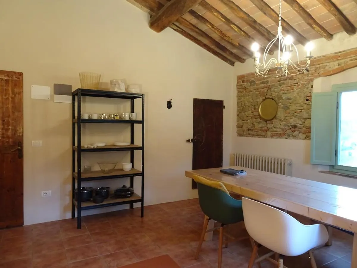 Agriturismo Anna-Rosa Legoli 0*,