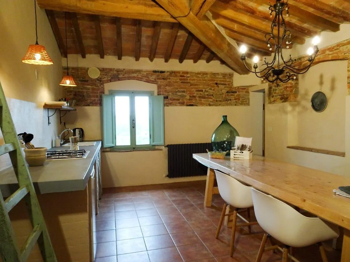 Agriturismo Anna-Rosa Legoli 0*,