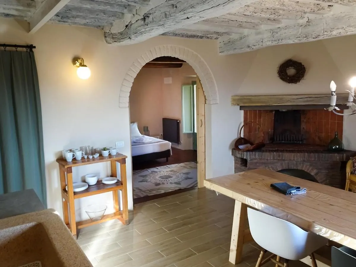 Agriturismo Anna-Rosa Legoli 0*,  Itálie